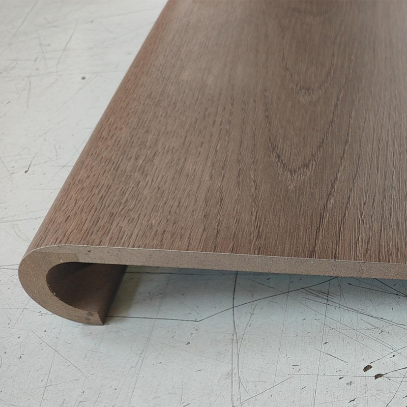 Prefinished Laminate Bullnose Stair Tread para sa Pagkukumpuni ng Stair